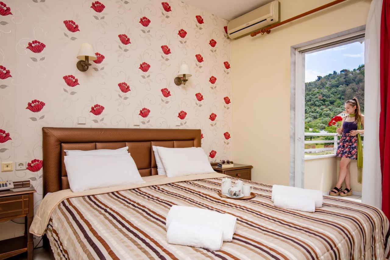 Philoxenia Inn 리메나스 외부 사진