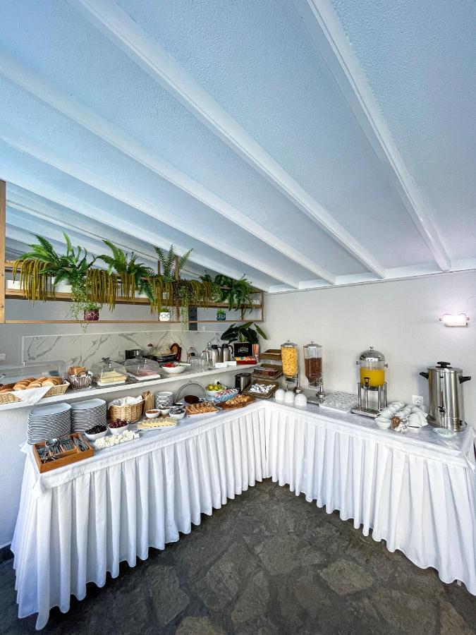 Philoxenia Inn 리메나스 외부 사진